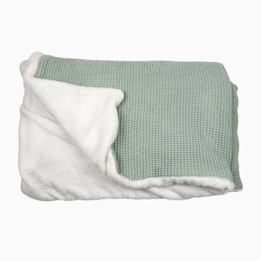 Couverture menthe en coton gaufré doublée en peluche 150x120cm