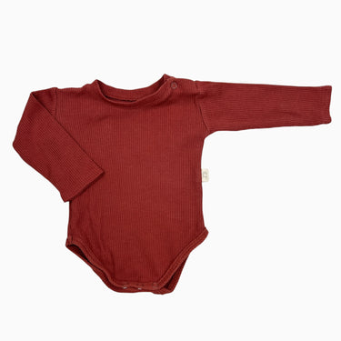 Cache-couche rouge en coton gaufré 0-6M