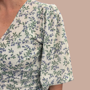 Haut cache-coeur blanc fleuri en 'mesh' polyamide pour femmes 42EU