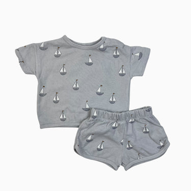 Ensemble gris haut et short 'bateaux' 3-6M