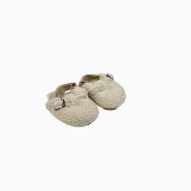Sandales fermées blanches en sherpa à velcro 6-12M