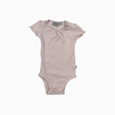 Cache-couche rose poudré côtelé 6M