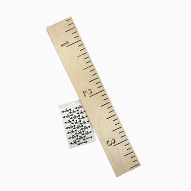 (PICK-UP ONLY) Échelle de graduation en bois avec stickers 'marqueurs de temps'