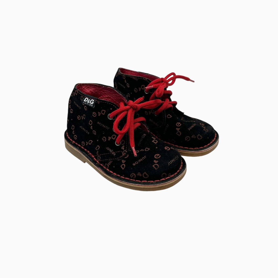 Bottines en suède noires monograme rouge à lacets 24 EUR