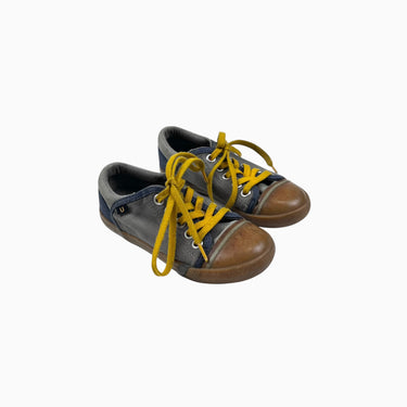 Souliers olive à lacet 16,5CM