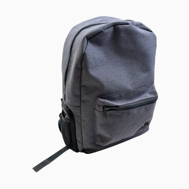Sac à dos gris avec tapis à langer