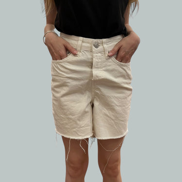 Short blanc en denim '90's long' pour femmes 25