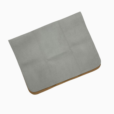 Tapis à langer gris en cuir végan