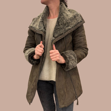 Manteau vintage marron en cuir doublé en peluche pour femmes 40EU