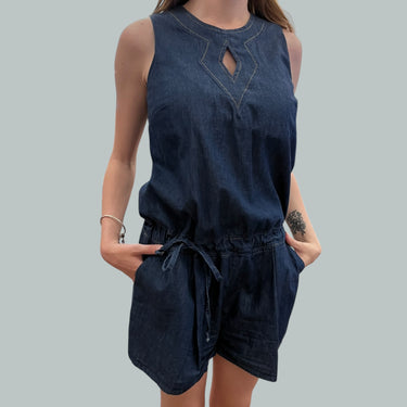 Combi short en denim chambray avec découpe au col pour femmes XS