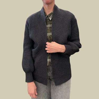 Veste anthracite en tricot de laine mérinos pour femmes S