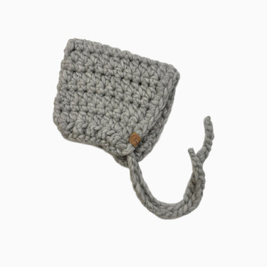 Bonnet gris en tricot de laine 'chunky' 0-6M