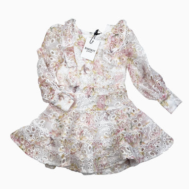 Robe blanche fleurie doublée avec oeillet 4Y