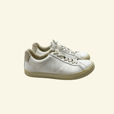 Sneakers blancs en cuir à lacet pour femmes 6US