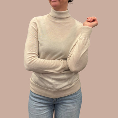 Pull à col roulé vanille en cachemire pour femmes L