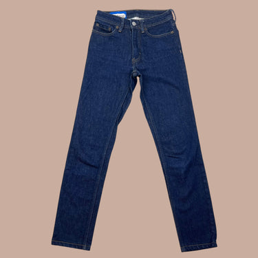 Jeans en denim foncé ' Bla Konst' fait en Italie pour femmes 23US