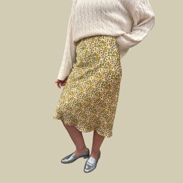Jupe midi fleurs jaunes en poly satiné pour femmes S