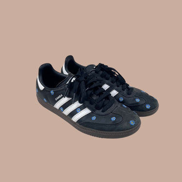 Sneakers noirs 'Samba' avec fleurs brodées pour femmes 6.5US