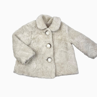 Manteau en sherpa vanille avec boutonnière nacrée 12-18M