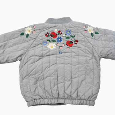 Veste grise matelassé avec fleurs brodées 4Y