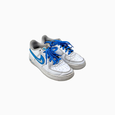 Sneakers blancs et bleus à lacet 'Air force 1' JR3.5US