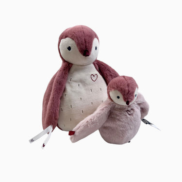 Duo de peluches pingouins roses