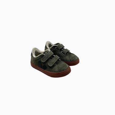 Sneakers olive en suède à velcro doublés 26EU