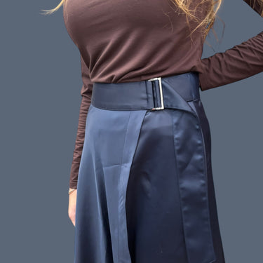 Jupe marine satinée ceinturée pour femmes 0US