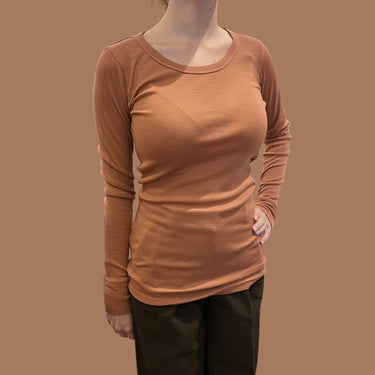 Chandail vieux-rose en laine de mérinos pour femmes XS