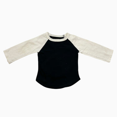 Chandail 'ball tee' noir et blanc en coton bio 0-3M