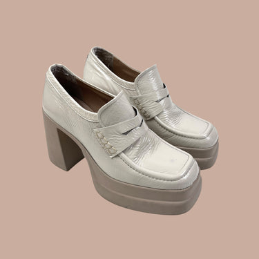 Souliers compensés crèmes 'Lungara' W7.5