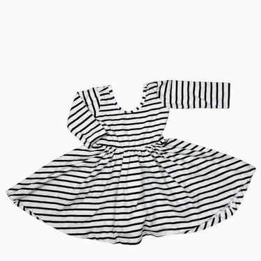 Robe blanche à rayures noires 2Y