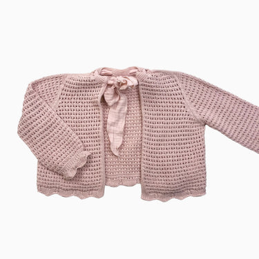 Cardigan rose en crochet 18M