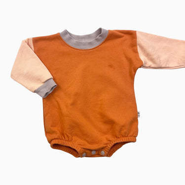 Barboteuse colorblock orange, creamsicle et taupe 6-12M
