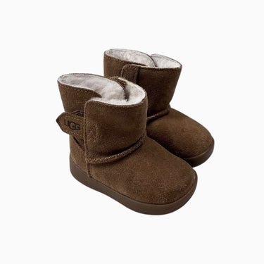 Bottines suède semelles rigide 2-3US