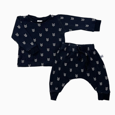 Ensemble noir 'flèches' en coton bio 0-6M