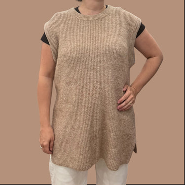 Débardeur avoine 'oversized' en tricot de laines mélangées pour femmes S