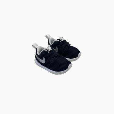 Sneakers noirs en mesh avec lacets élastiques 4 US