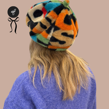 Bérêt multicolore en peluche pour femmes OS