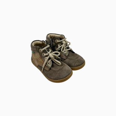 Bottines argentées à lacet 24EU