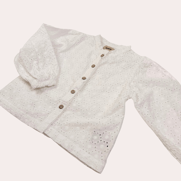 Blouse blanche avec broderie anglaise 4Y
